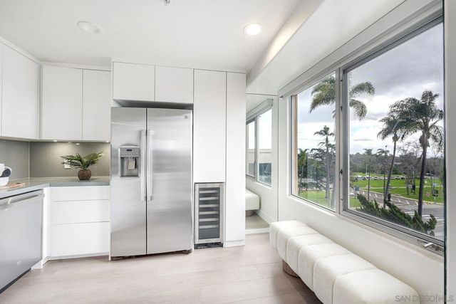 3060 6th Ave 19, San Diego, CA 92103