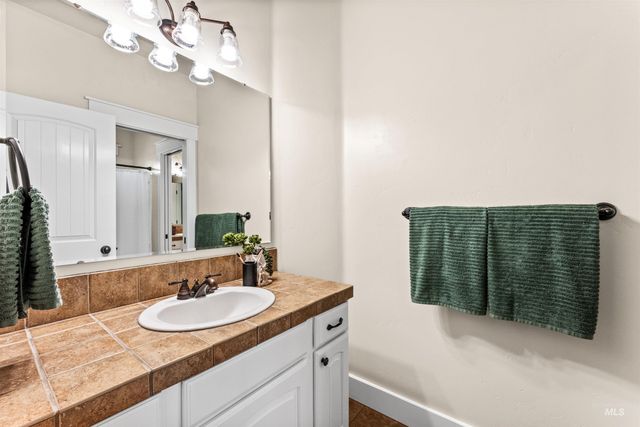 1177 E Riversong Dr., Eagle, ID 83616