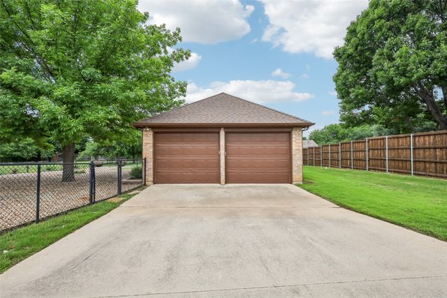 10473 Rogers Road, Frisco, TX 75033