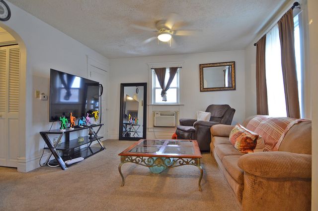 1248 Ottawa Avenue, Ottawa, IL 61350