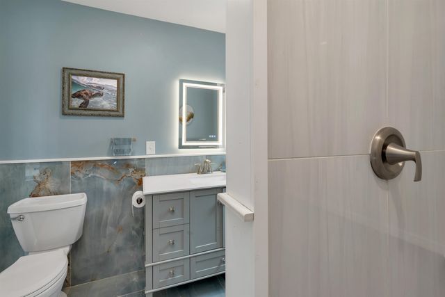 12 Winchester Lane, Tuftonboro, NH 03850