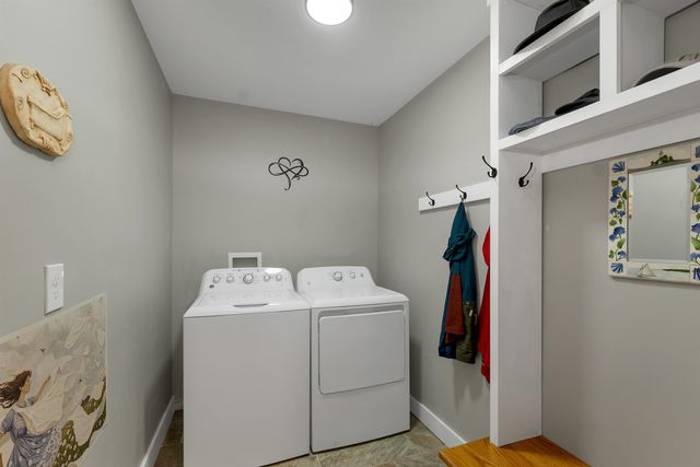 12 Winchester Lane, Tuftonboro, NH 03850