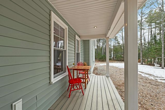 12 Winchester Lane, Tuftonboro, NH 03850