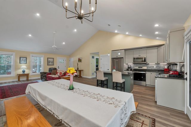 12 Winchester Lane, Tuftonboro, NH 03850