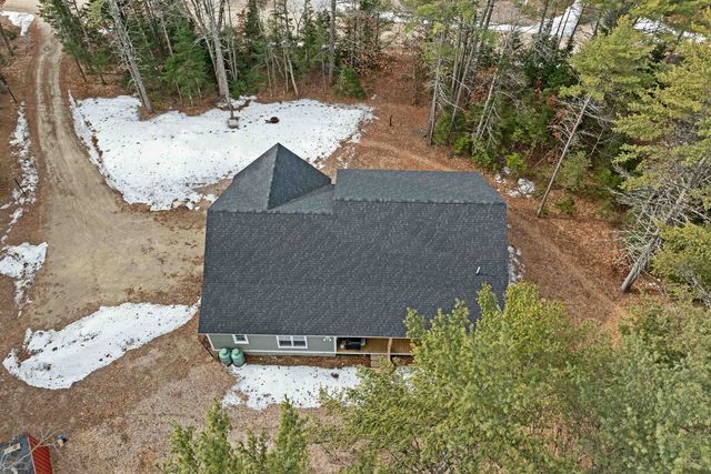 12 Winchester Lane, Tuftonboro, NH 03850