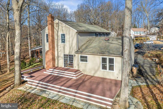 7 FALLSWOOD CT, Rockville, MD 20854