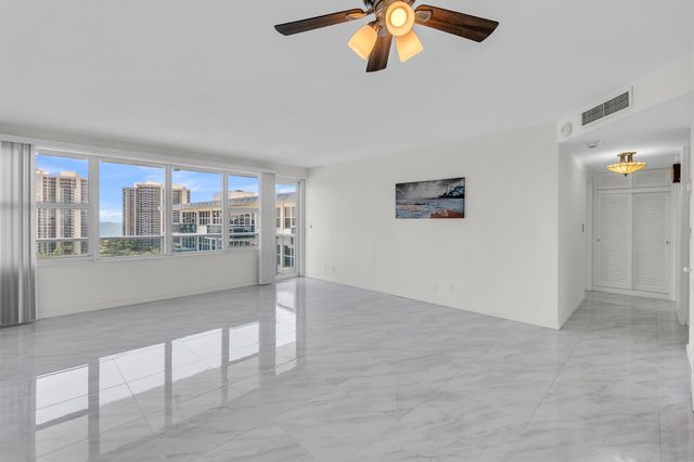 3300 NE 36th Street 1711, Fort Lauderdale, FL 33308