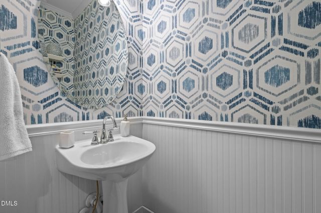 47 Abernathy Drive, Chapel Hill, NC 27517