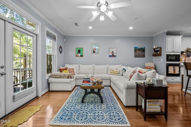 47 Abernathy Drive, Chapel Hill, NC 27517