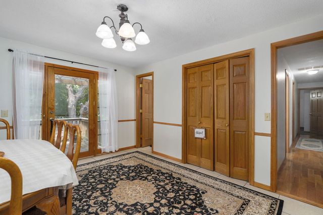 2625 W Village Lane, Springfield, MO 65807
