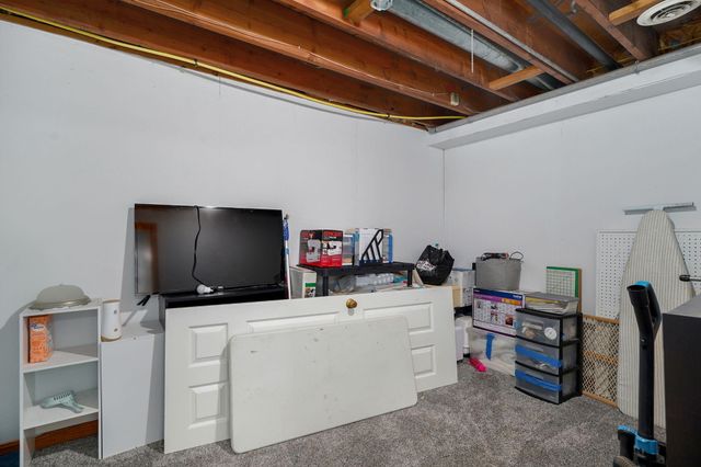 2625 W Village Lane, Springfield, MO 65807