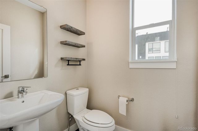 3519 W 16th Avenue, Denver, CO 80204