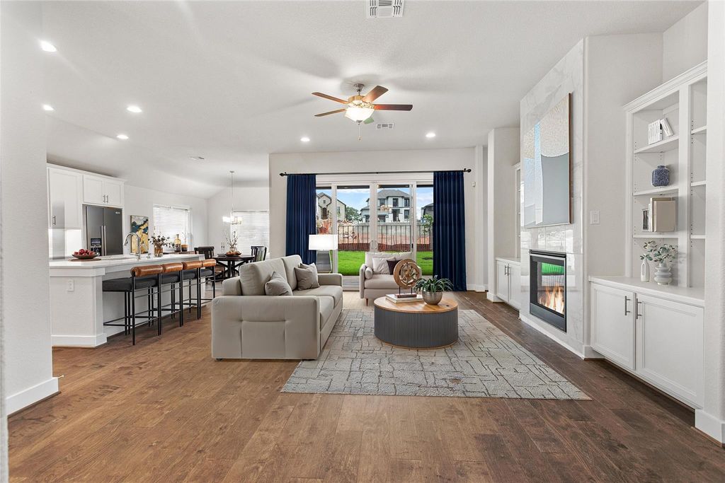 422 Sitlington LN, Austin, TX 78738