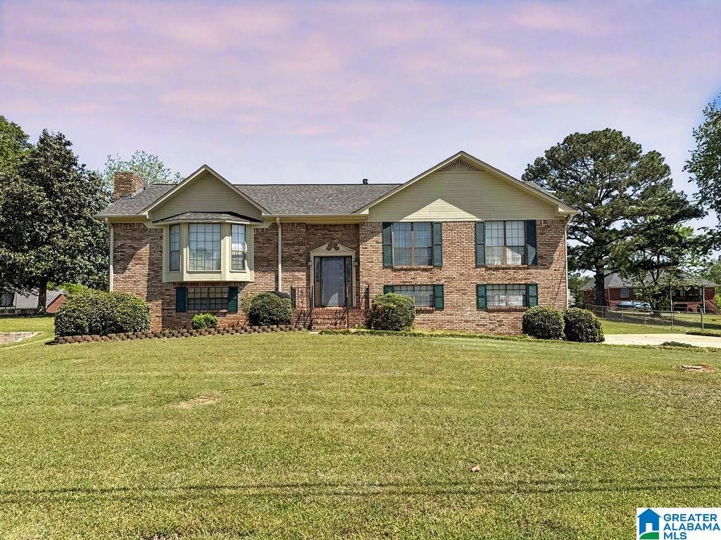 346 LYNN DRIVE, Mulga, AL 35118