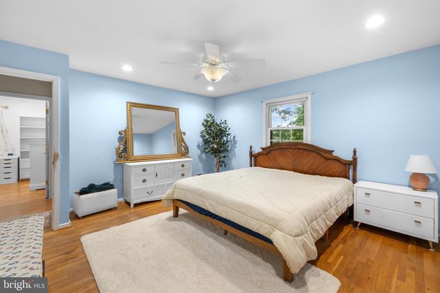 410 VICTORIA CT NW, Vienna, VA 22180