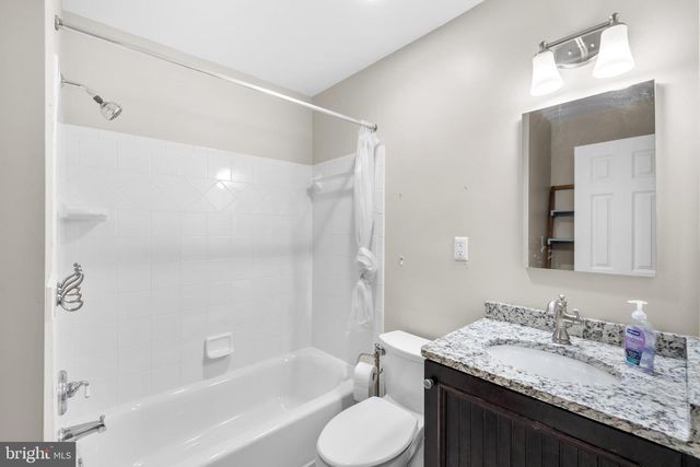 410 VICTORIA CT NW, Vienna, VA 22180