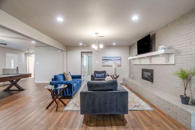 7828 Mary Frances Lane, North Richland Hills, TX 76180