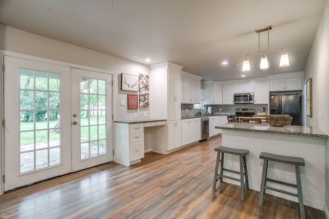 7828 Mary Frances Lane, North Richland Hills, TX 76180