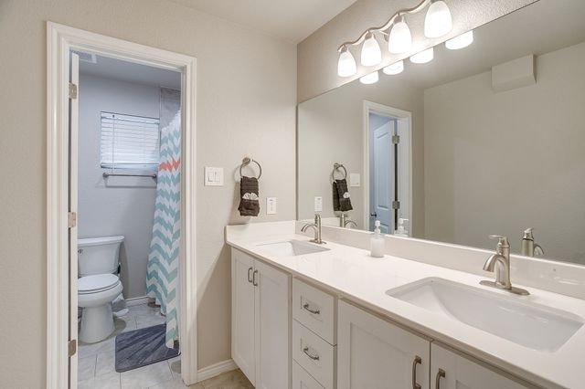 7828 Mary Frances Lane, North Richland Hills, TX 76180