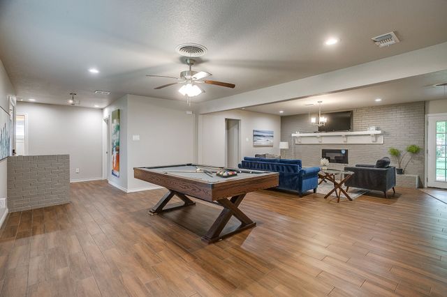 7828 Mary Frances Lane, North Richland Hills, TX 76180