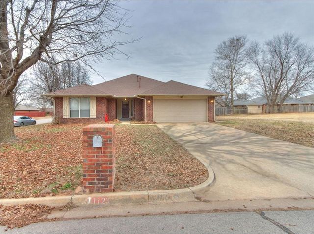 1123 Mayes Street, Purcell, OK 73080