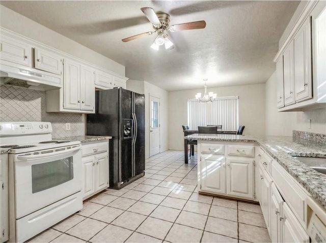 1123 Mayes Street, Purcell, OK 73080