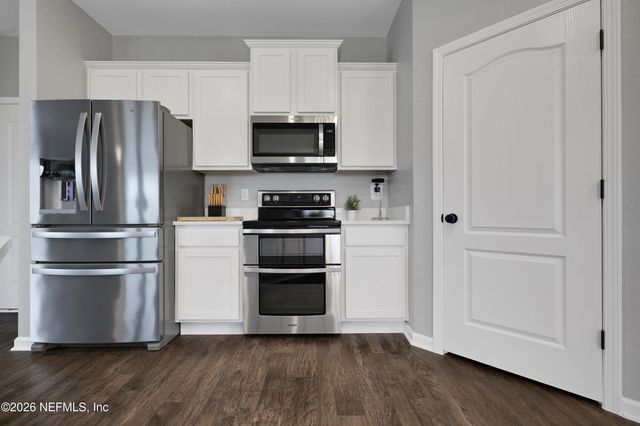 2358 EVENING OAKS Lane, Green Cove Springs, FL 32043