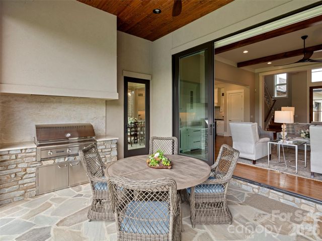 103 Somerset Village Lane, Arden, NC 28704