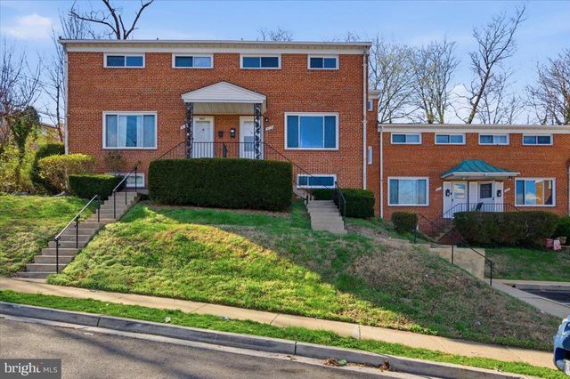 5039 8TH RD S, Arlington, VA 22204