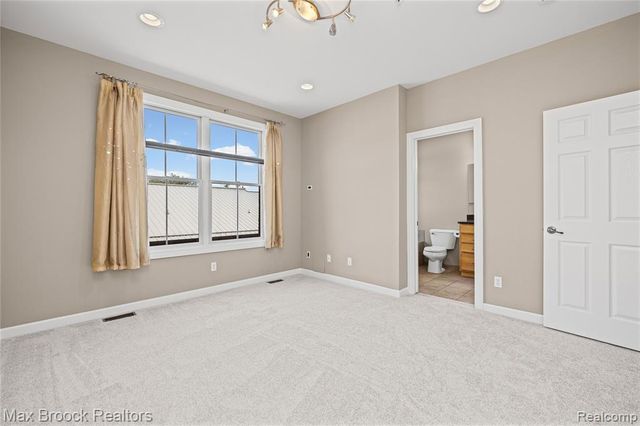 420 Lewis Court, Birmingham, MI 48009