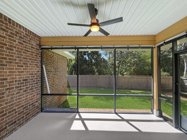 1767 Magnolia Harbor Drive, Navarre, FL 32566