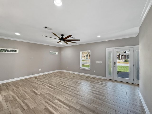 1767 Magnolia Harbor Drive, Navarre, FL 32566