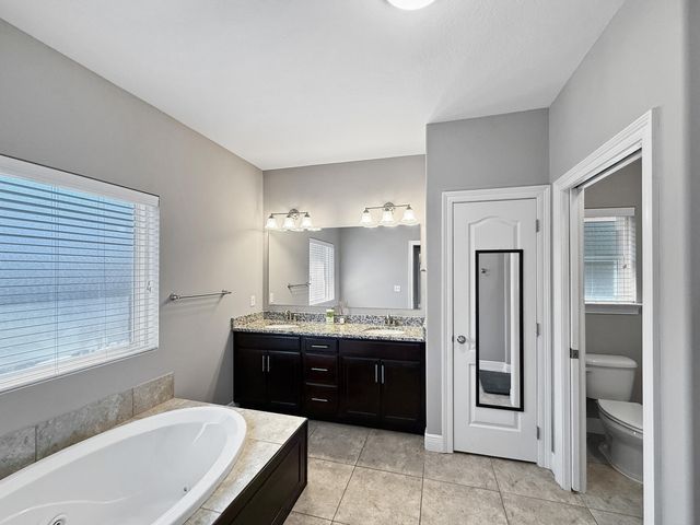1767 Magnolia Harbor Drive, Navarre, FL 32566