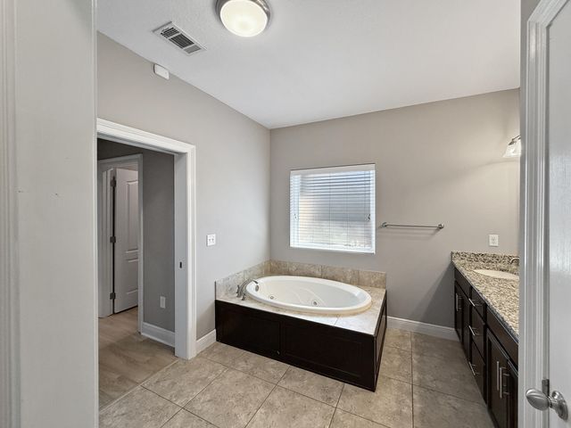 1767 Magnolia Harbor Drive, Navarre, FL 32566