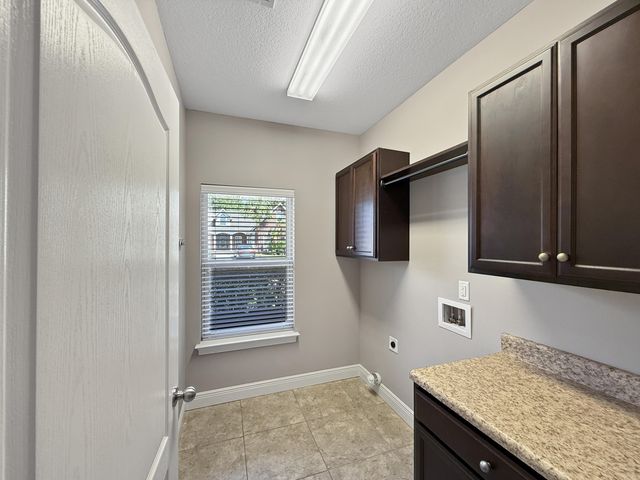 1767 Magnolia Harbor Drive, Navarre, FL 32566