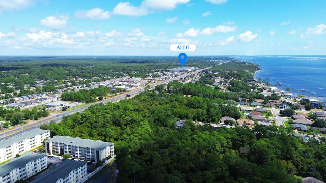 1767 Magnolia Harbor Drive, Navarre, FL 32566