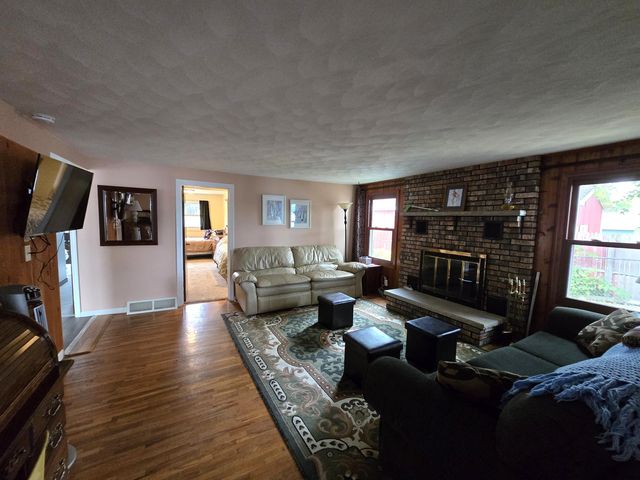 11023 Pennock Lane, Barry Twp, MI 49046