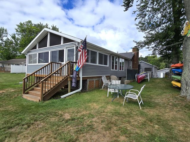 11023 Pennock Lane, Barry Twp, MI 49046