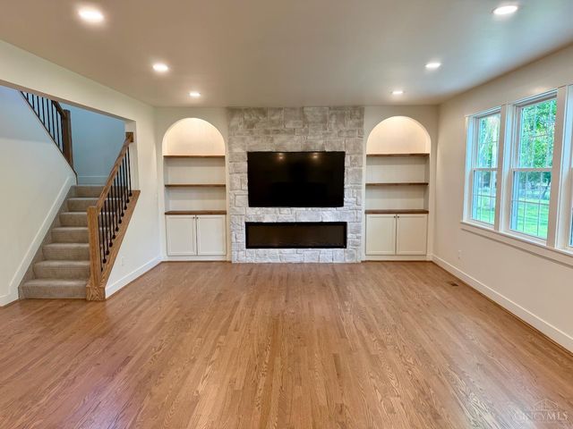 7807 Dee Street, Madeira, OH 45243