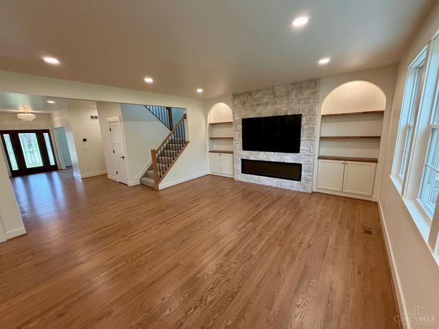7807 Dee Street, Madeira, OH 45243