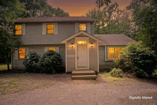 12 Anne Drive, Hampstead, NH 03841
