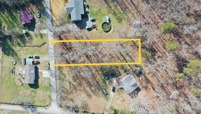 10733 McAfee Road, Soddy Daisy, TN 37379