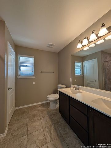 2096 BRANDYWINE DR, New Braunfels, TX 78130