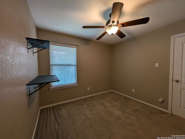 2096 BRANDYWINE DR, New Braunfels, TX 78130