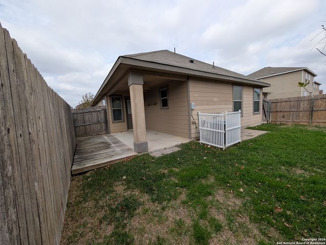 2096 BRANDYWINE DR, New Braunfels, TX 78130