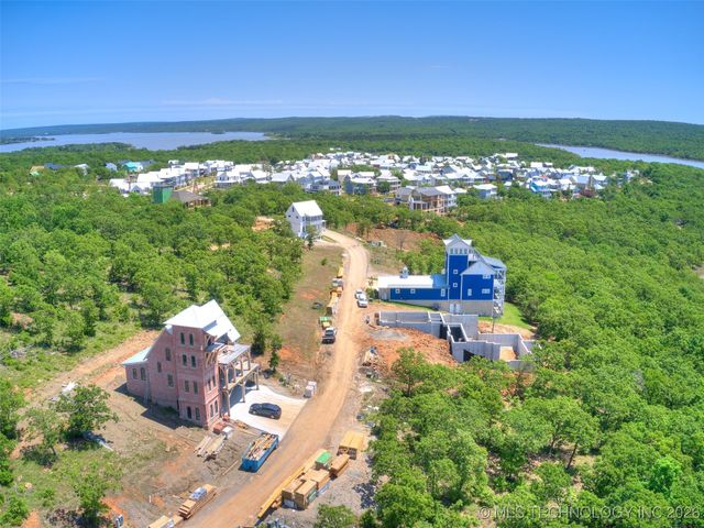 129 Lower Greenway, Carlton Landing, OK 74432