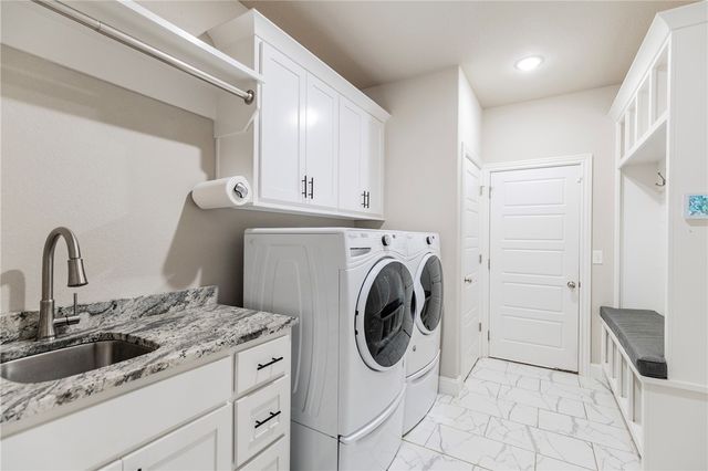 1600 Cherrie Street, Bentonville, AR 72713