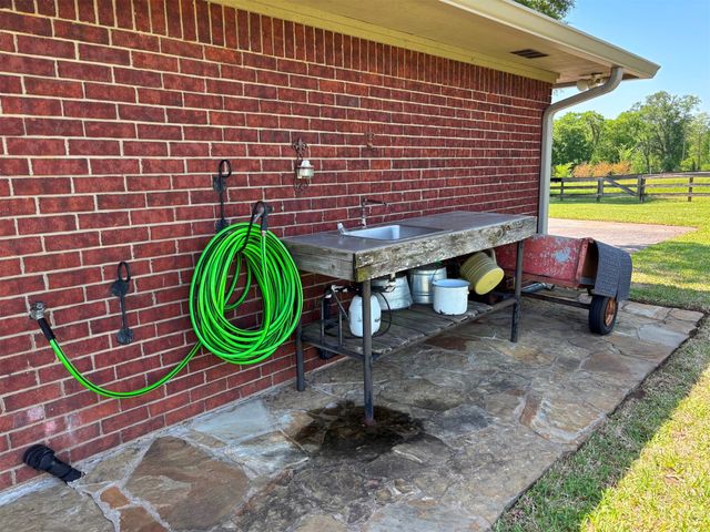 839 An County Road 320, Frankston, TX 75763