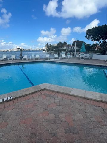 2841 NE 163 Street 102, North Miami Beach, FL 33160