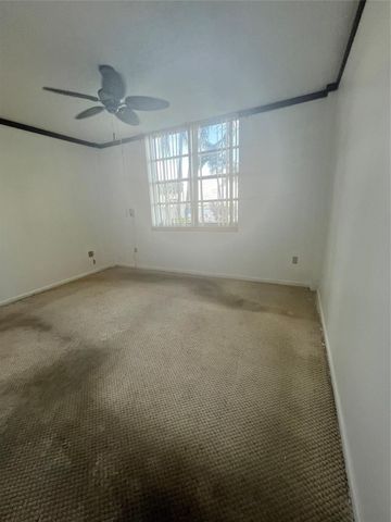 2841 NE 163 Street 102, North Miami Beach, FL 33160